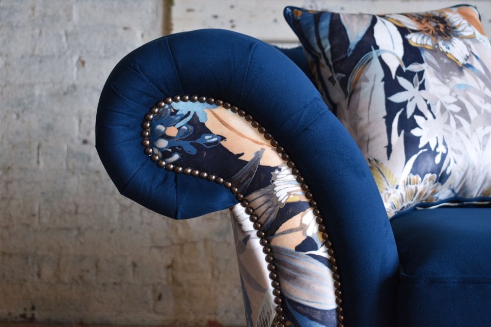Welwyn Chesterfield Sofa Available in all sizes and selected fabric combinations.