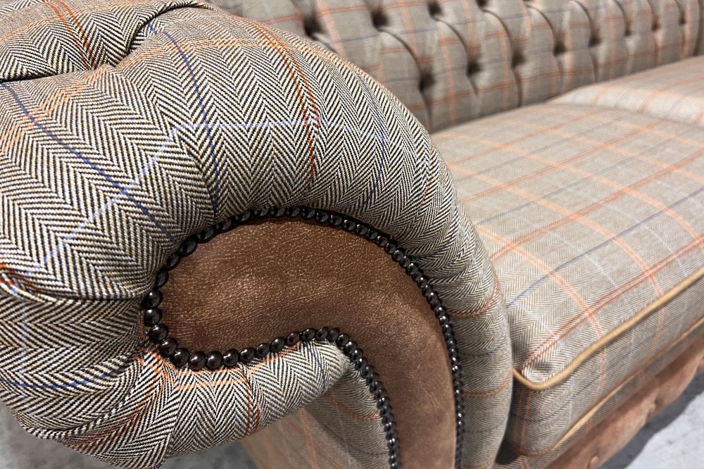 Conrad Chesterfield Sofa - Spruce Tweed