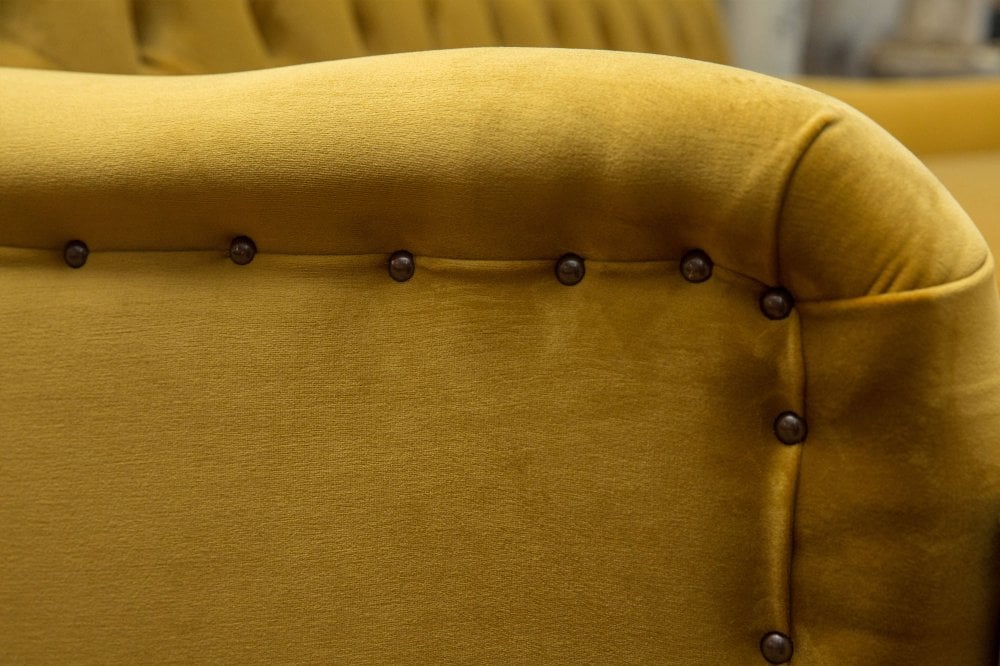Harvard Chesterfield Sofa